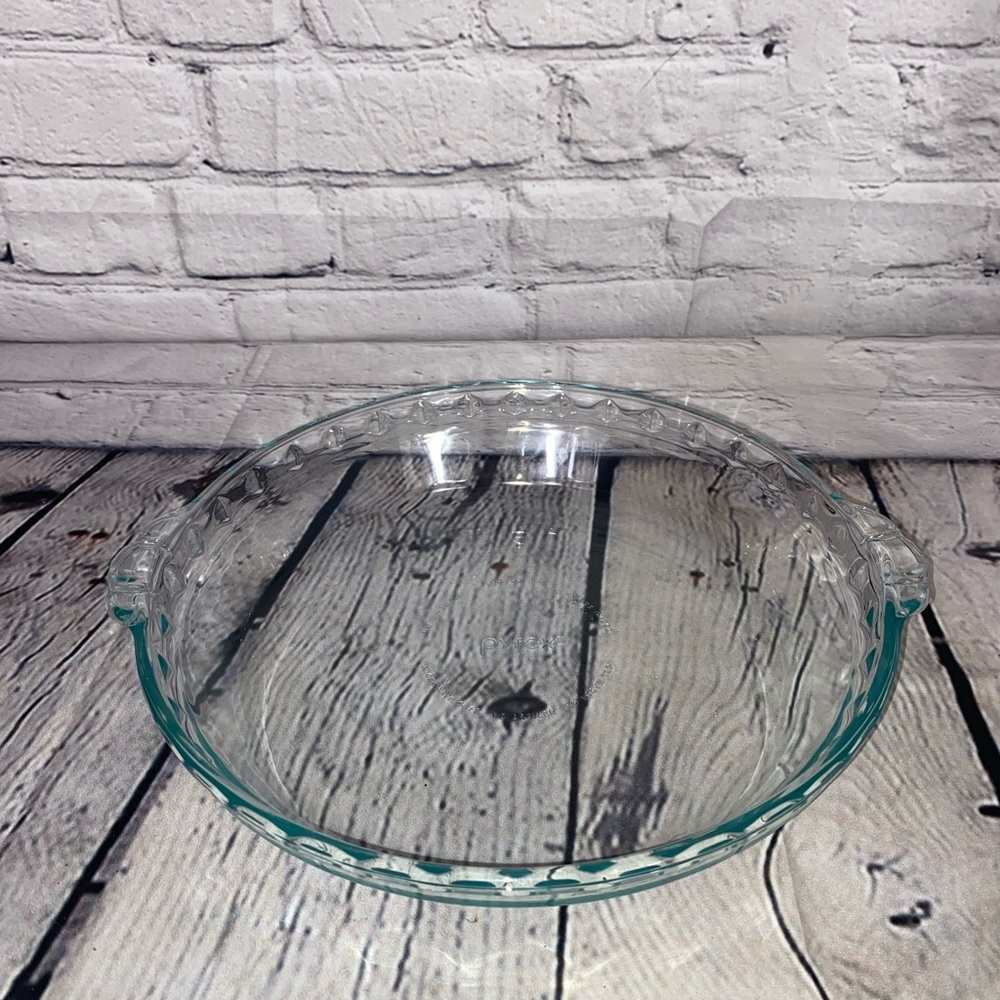 PYREX #229 Fluted Edge Clear Glass Deep Dish Pie Plate w/Handles ~ 9.5"